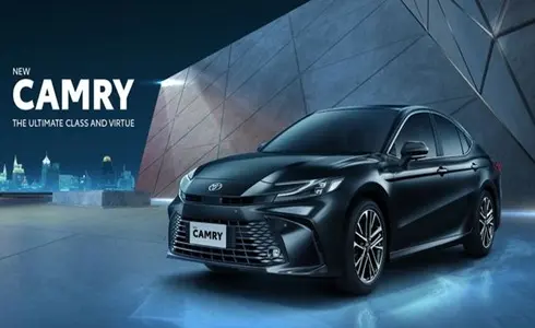 Toyota Camry 2.5 V AT Terbaru Dengan Tampilan Lebih Mewah Di Banderol Rp 800 Juta